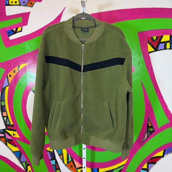 ZYIA, Green and Black Zip Up Teddy Jacket. Size XXXL. Excellent condition! - Picture 1 of 7